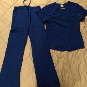 Blue Star Scrub set